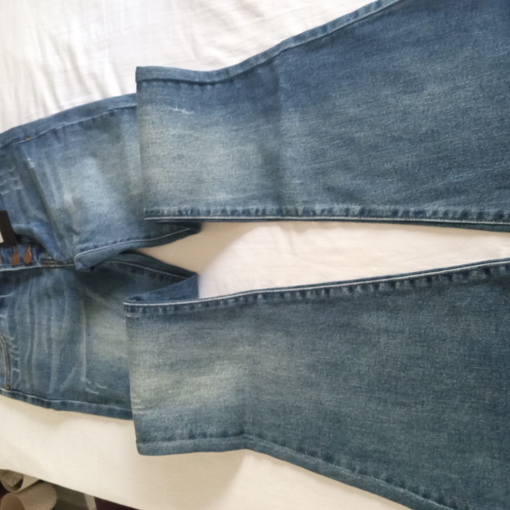 Risen Blue Jeans - Picture 3 of 3